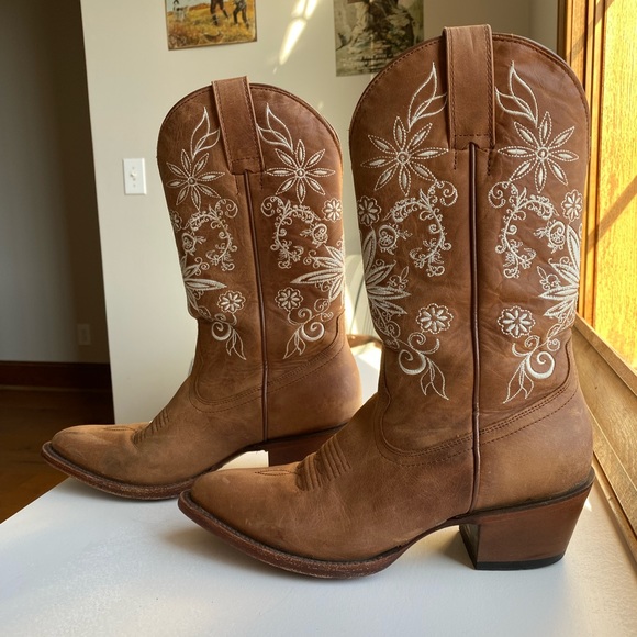 womens shyanne cowboy boots tan size 7.5 - Picture 5 of 8